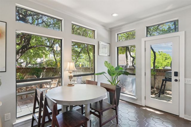 3801 Gilbert Avenue A, Dallas, TX 75219