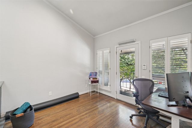 3801 Gilbert Avenue A, Dallas, TX 75219