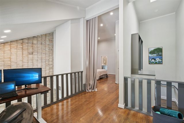 3801 Gilbert Avenue A, Dallas, TX 75219