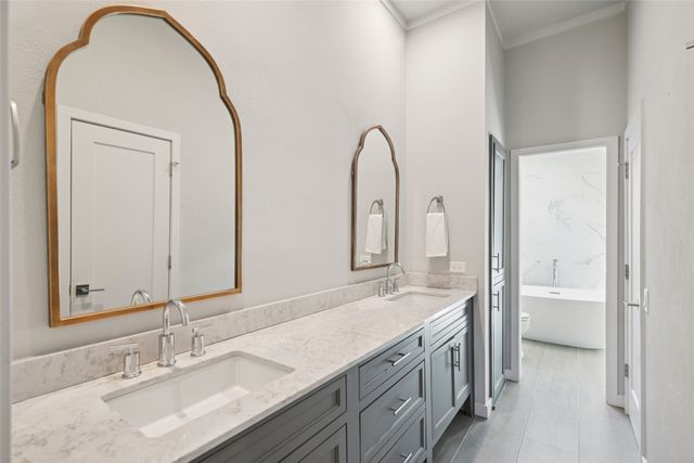 3801 Gilbert Avenue A, Dallas, TX 75219