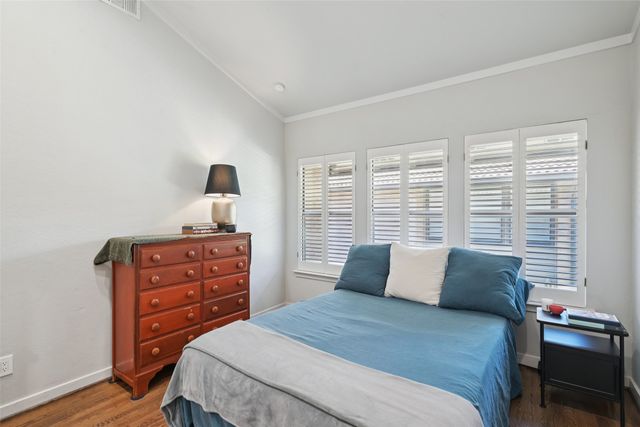 3801 Gilbert Avenue A, Dallas, TX 75219