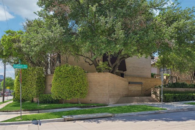 3801 Gilbert Avenue A, Dallas, TX 75219