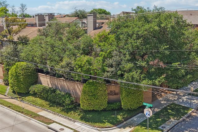 3801 Gilbert Avenue A, Dallas, TX 75219