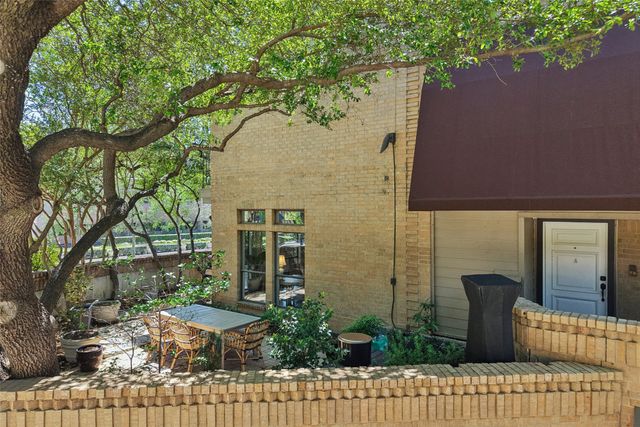 3801 Gilbert Avenue A, Dallas, TX 75219