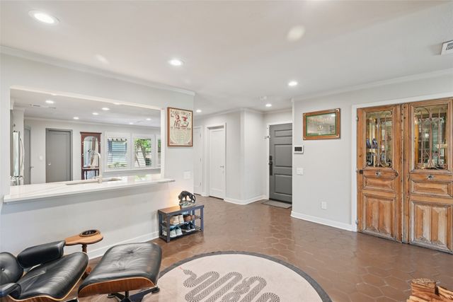 3801 Gilbert Avenue A, Dallas, TX 75219