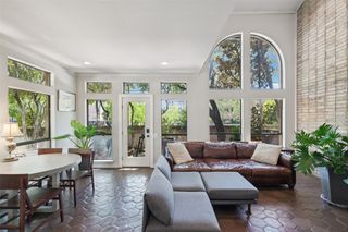 3801 Gilbert Avenue A, Dallas, TX 75219