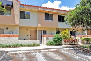 7874 NW 7th Ct, Plantation, FL 33324