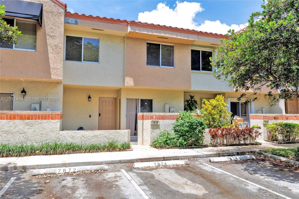 7874 NW 7th Ct, Plantation, FL 33324