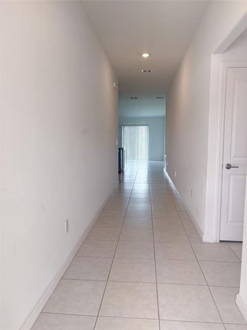 5487 BLUE AZURE DRIVE, Wimauma, FL 33598