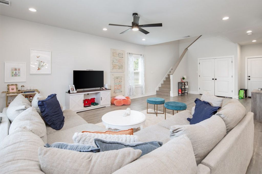 103 Sterling Street, College Station, TX 77840 — photo 5