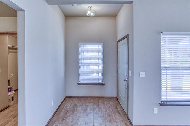 12829 NW 3rd Terrace, Yukon, OK 73099