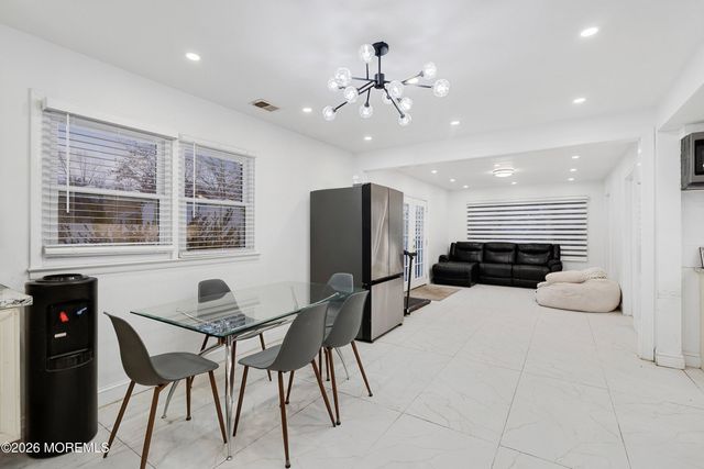 134 Shady Lane Drive, Lakewood, NJ 08701