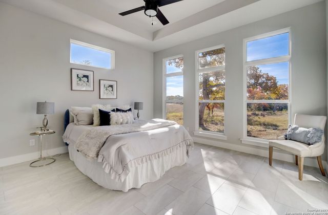 981 Jenny Leigh Trail, Bulverde, TX 78163