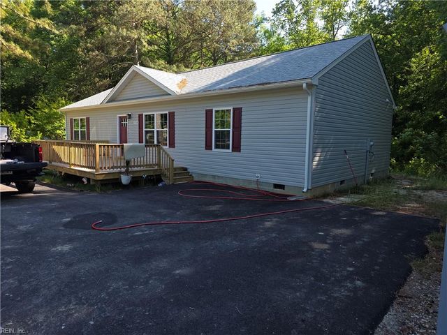 5738 Hickory Fork RD, Gloucester, VA 23061