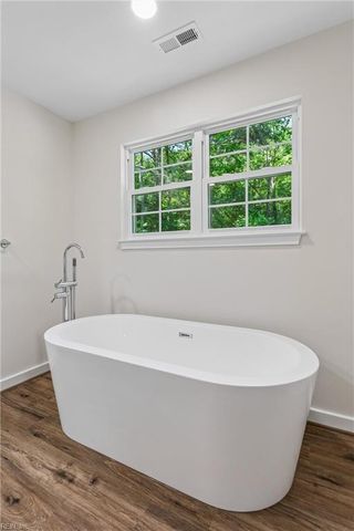 5738 Hickory Fork RD, Gloucester, VA 23061