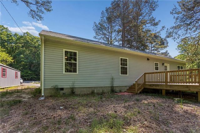 5738 Hickory Fork RD, Gloucester, VA 23061