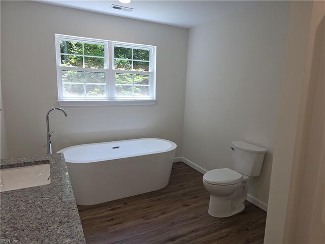 5738 Hickory Fork RD, Gloucester, VA 23061