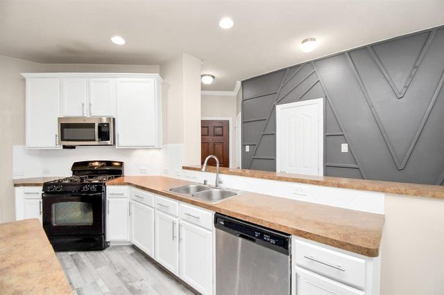 5203 Dartmort Ridge Trail, Houston, TX 77066