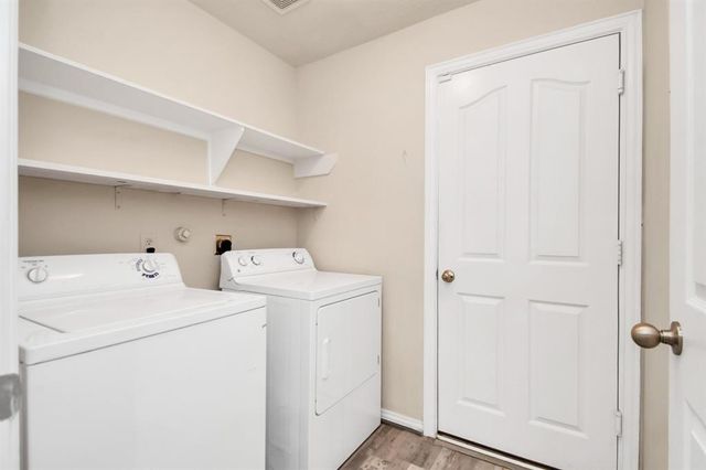 5203 Dartmort Ridge Trail, Houston, TX 77066