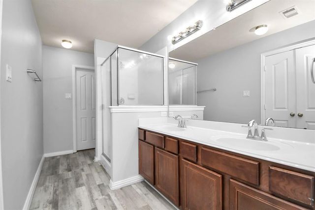 5203 Dartmort Ridge Trail, Houston, TX 77066