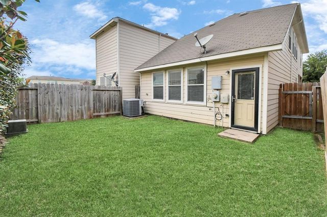 5203 Dartmort Ridge Trail, Houston, TX 77066