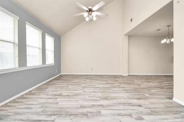 5203 Dartmort Ridge Trail, Houston, TX 77066