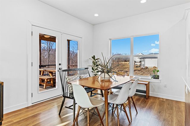 834 Old Mill Lane, Solon, IA 52333