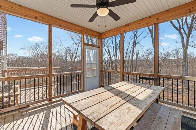 834 Old Mill Lane, Solon, IA 52333