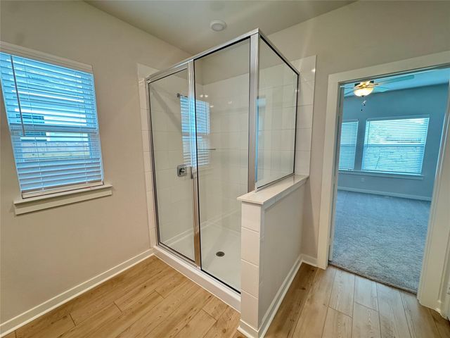 75 Hereford LOOP, Hutto, TX 78634