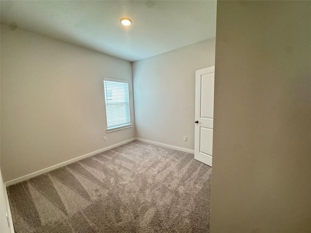 75 Hereford LOOP, Hutto, TX 78634
