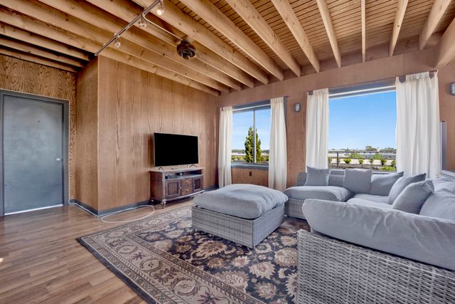 2701 W Fulton Street PENTHOUSE, Chicago, IL 60612