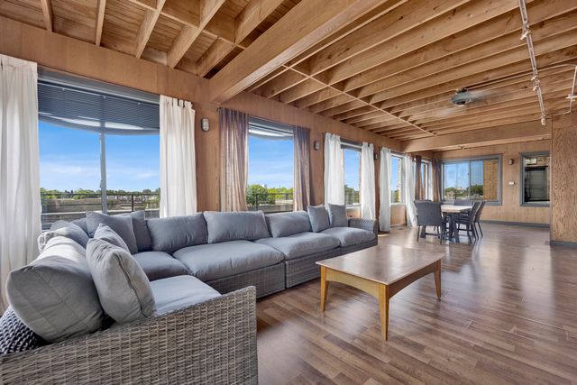 2701 W Fulton Street PENTHOUSE, Chicago, IL 60612