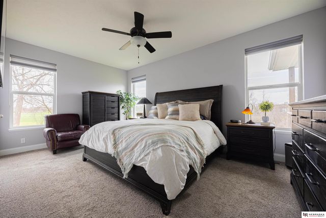 200 Pebble Beach, Lincoln, NE 68520