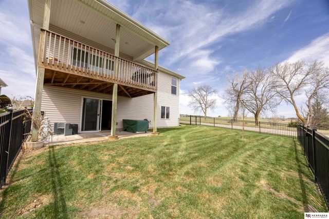 200 Pebble Beach, Lincoln, NE 68520