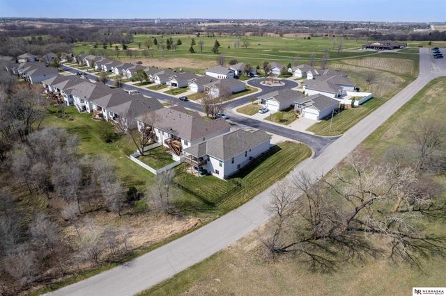200 Pebble Beach, Lincoln, NE 68520
