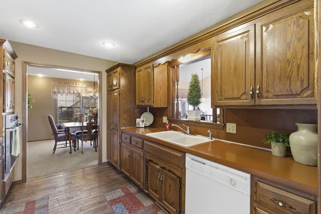 4058 E Linwood Street, Springfield, MO 65809