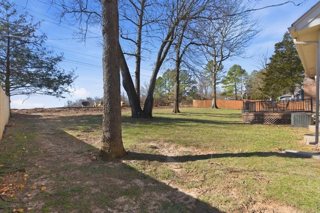 4058 E Linwood Street, Springfield, MO 65809