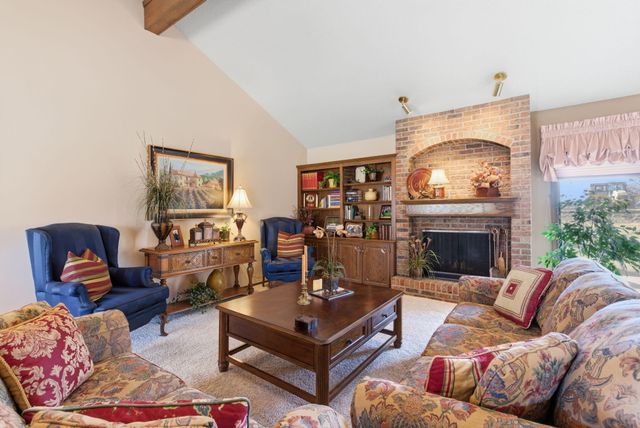 4058 E Linwood Street, Springfield, MO 65809