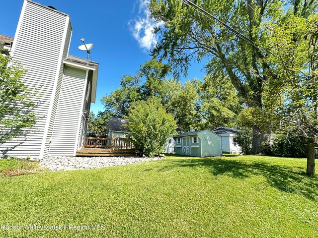 91 Lafayette Avenue, Coxsackie, NY 12051