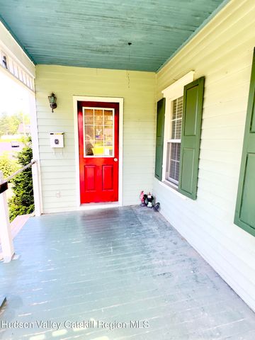 91 Lafayette Avenue, Coxsackie, NY 12051