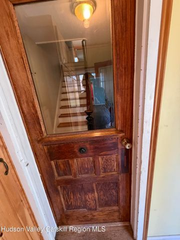 91 Lafayette Avenue, Coxsackie, NY 12051