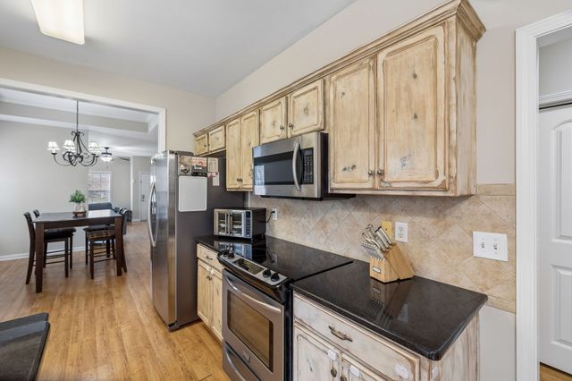 1517 Bending River Dr, Nashville, TN 37221