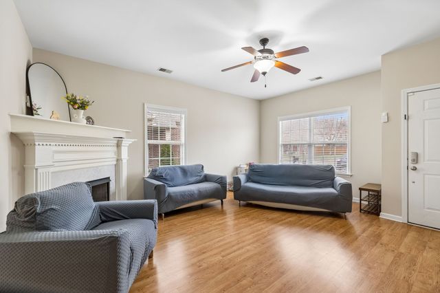 1517 Bending River Dr, Nashville, TN 37221