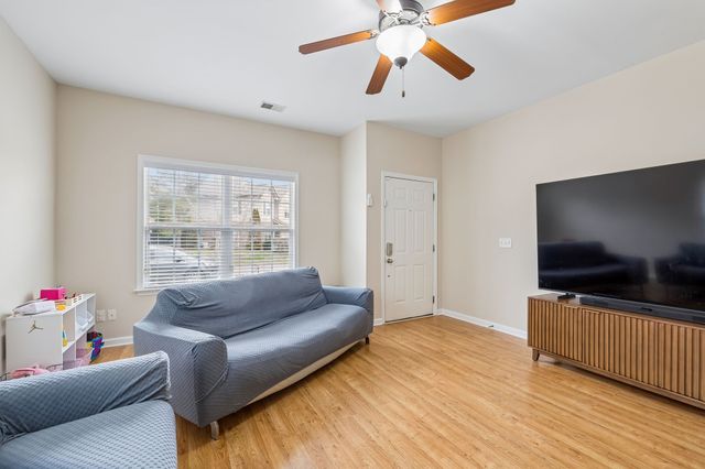 1517 Bending River Dr, Nashville, TN 37221