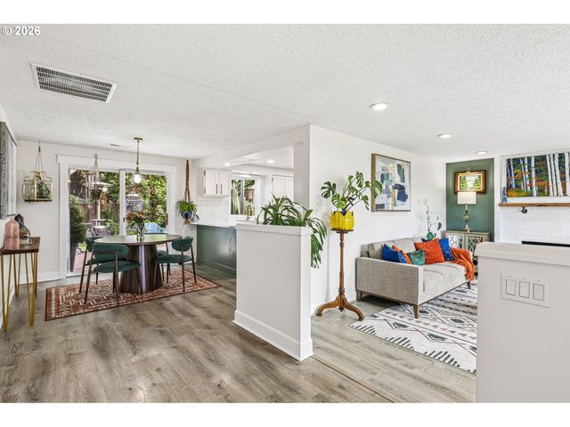 15813 Ne 25TH Ave, Vancouver, WA 98686
