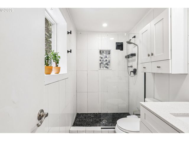 15813 Ne 25TH Ave, Vancouver, WA 98686