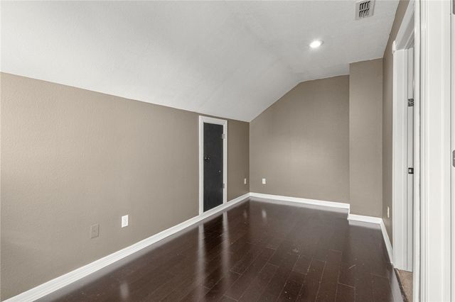 6219 W Southgate Court, Rogers, AR 72758