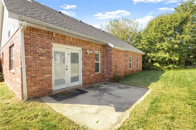 6219 W Southgate Court, Rogers, AR 72758