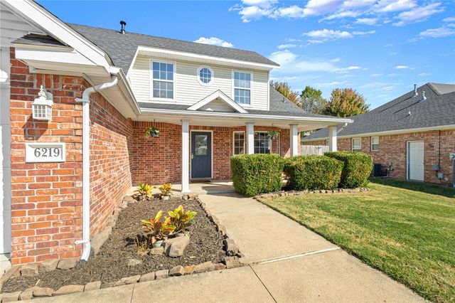 6219 W Southgate Court, Rogers, AR 72758