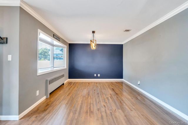 3 Drake Lane, Kings Park, NY 11754